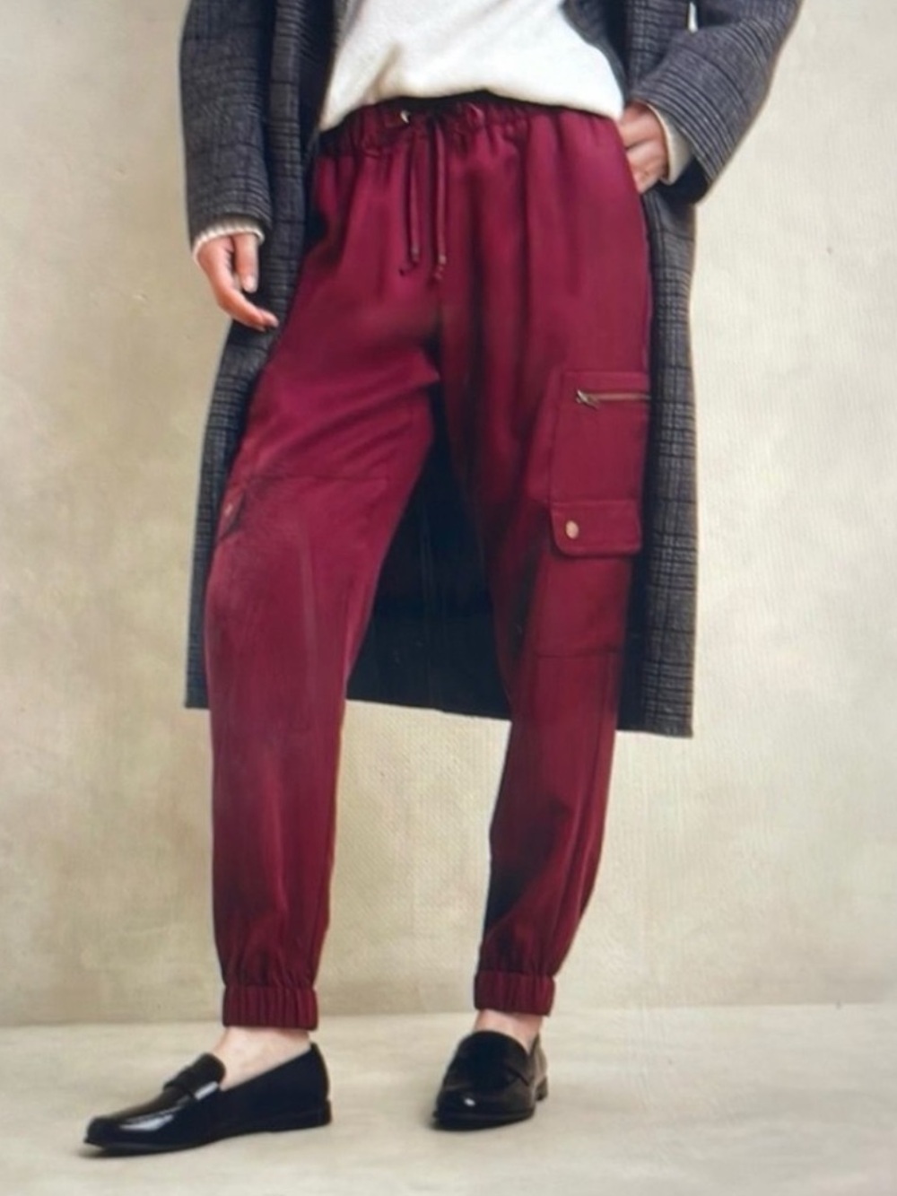NWT Burgundy BANANA REPUBLIC Tencel Cargo Jogger Pants, Size XS